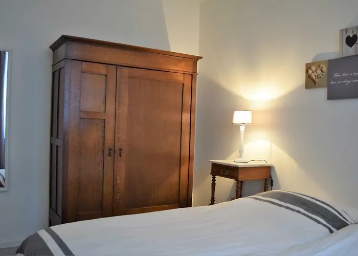 Aan 't Kapelke 法尔肯堡